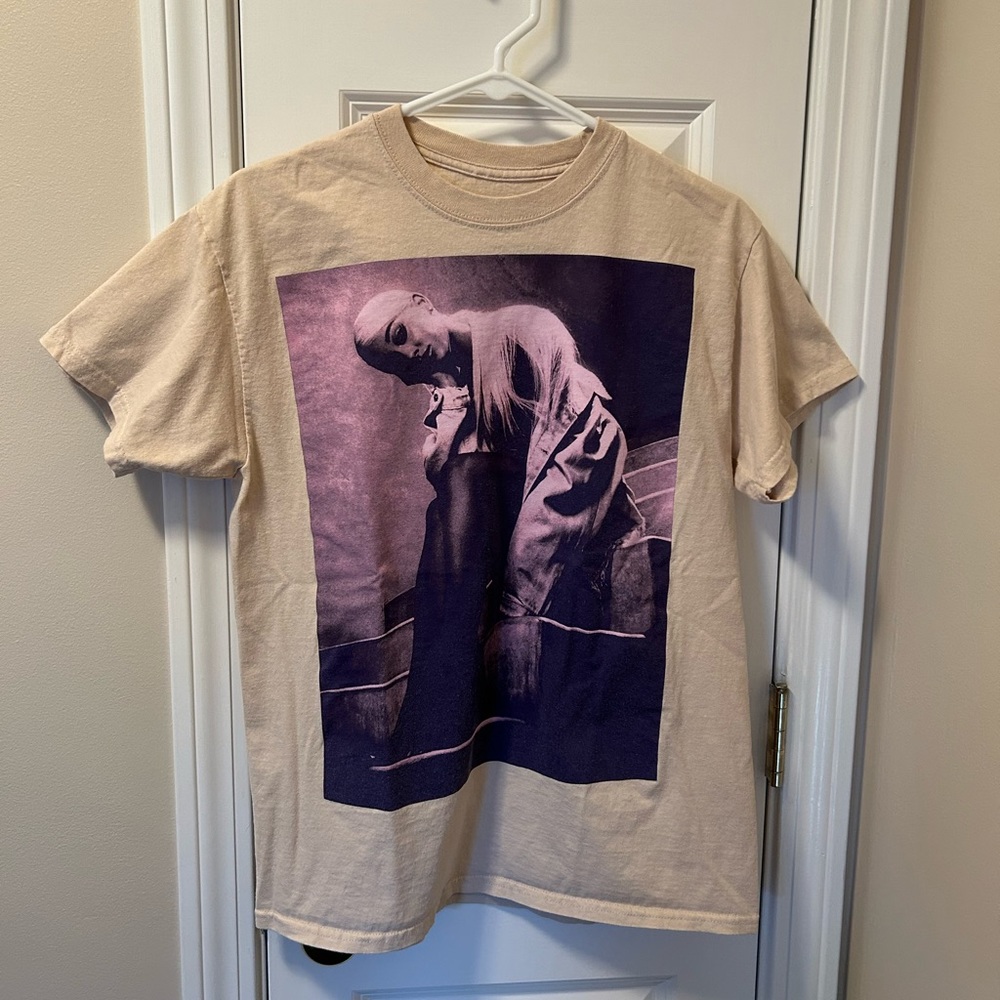 Ariana Grande-2019 Sweetener Tour Concert T-Shirt